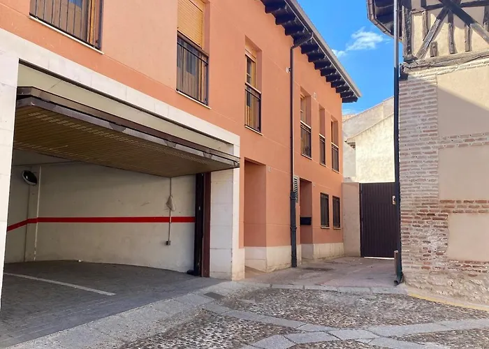 El Palacio De Juana * Tordesillas